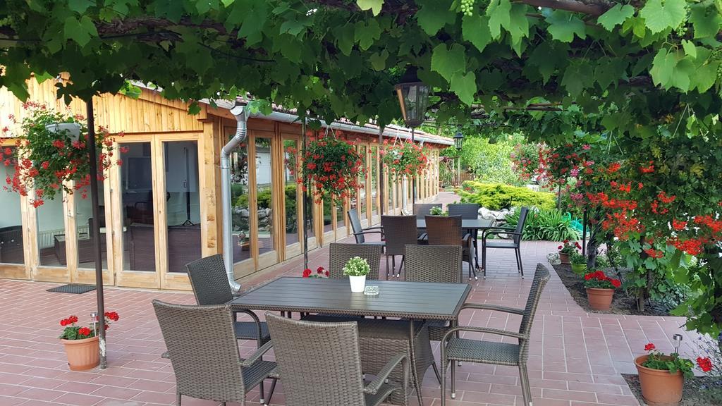 Forro Fogado & Bauer Bistro Hotell Roszke Exteriör bild